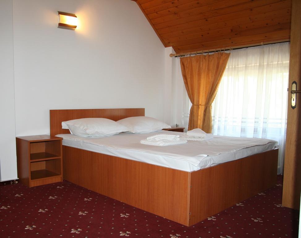 Râmnicu Vâlcea Motel Casa Olteneasca חדר תמונה